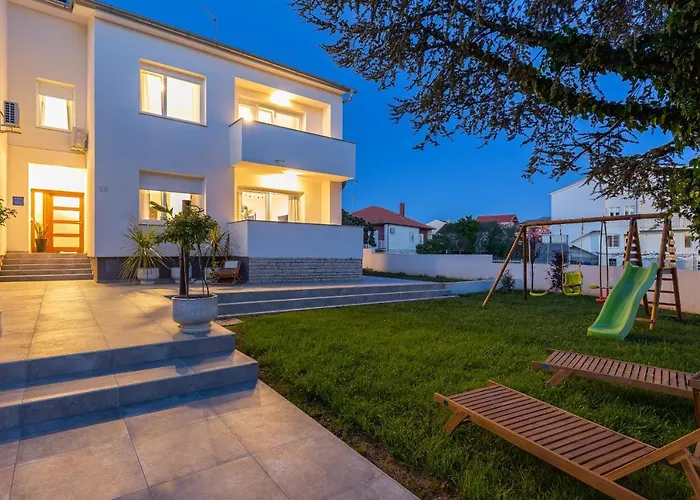 Unica Villa Biograd Na Moru