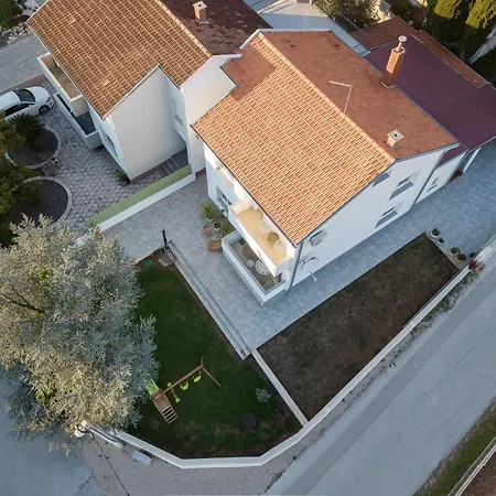 Unica Vila