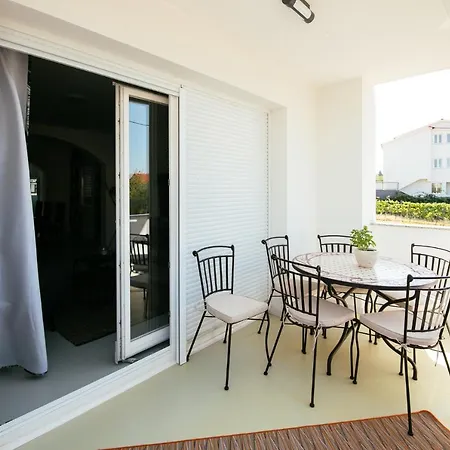 Unica Villa Biograd Na Moru