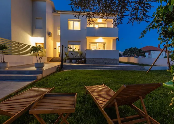 Willa Unica Biograd Na Moru